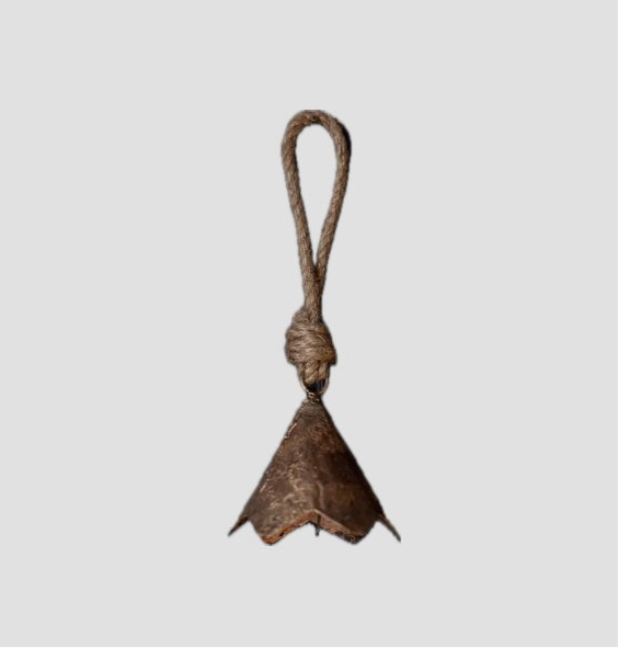 SCALLOP BELL ORNAMENT