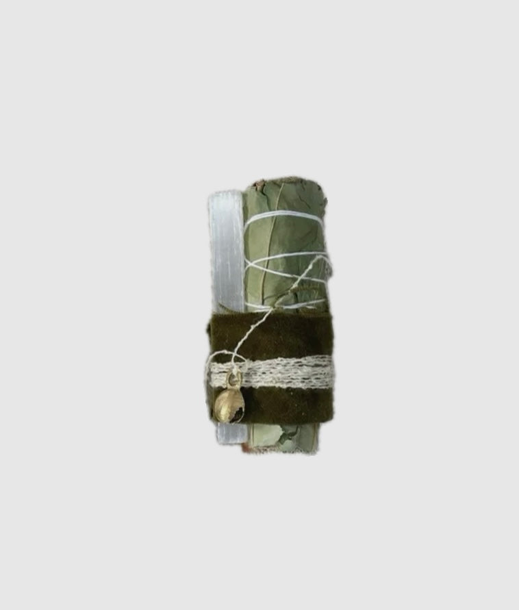 JOY BRASS BELL EUCALYPTUS BUNDLE