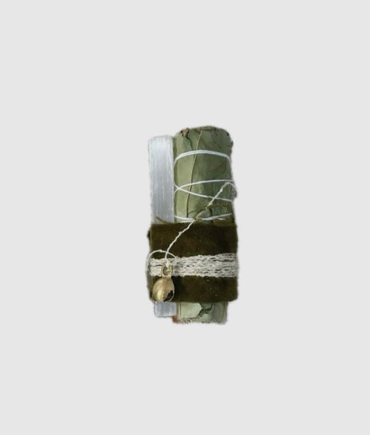 JOY BRASS BELL EUCALYPTUS BUNDLE