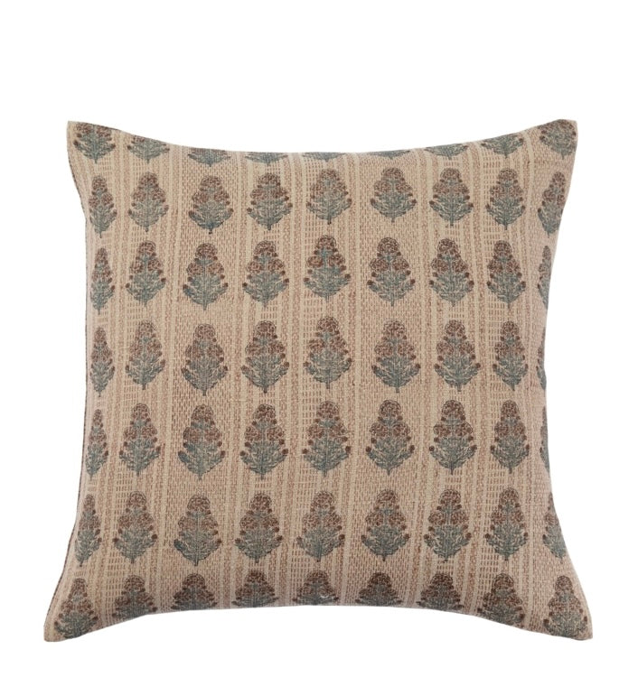 OSTUNI PILLOW COVER Filling Spaces