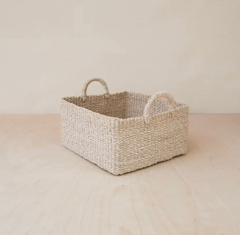SQUARE TABLETOP BASKET