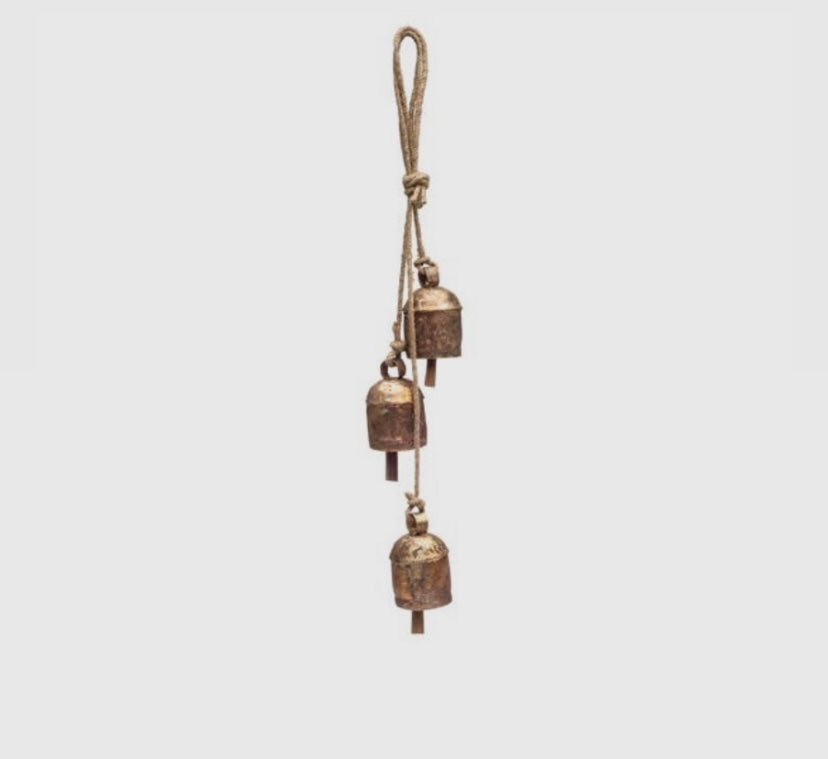 HANGING RUSTIC BELLS