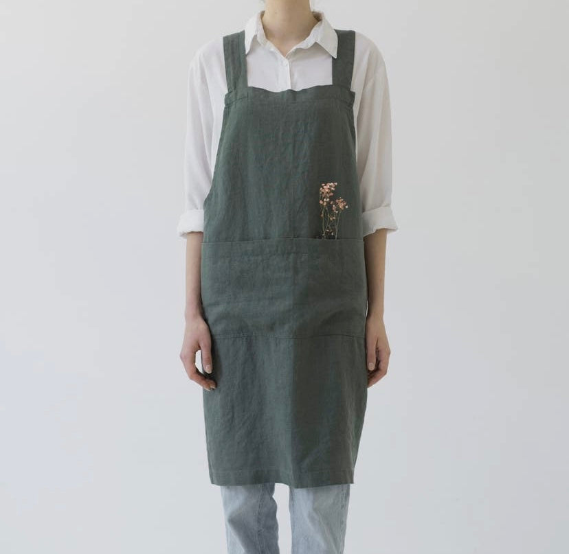 SPRUCE GREEN LINEN APRON