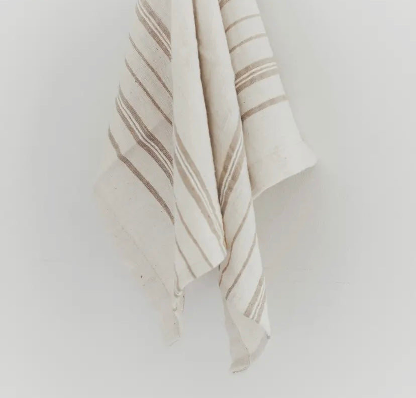 EVERYDAY KITCHEN TOWEL
