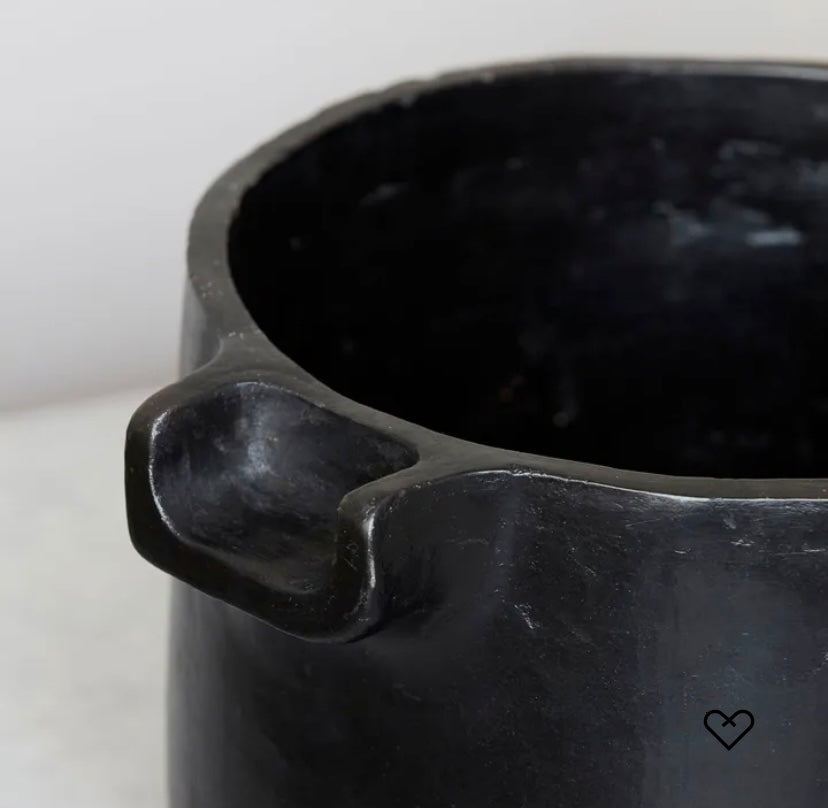 DANA RUSTIC BLACK TERRACOTTA CROCK