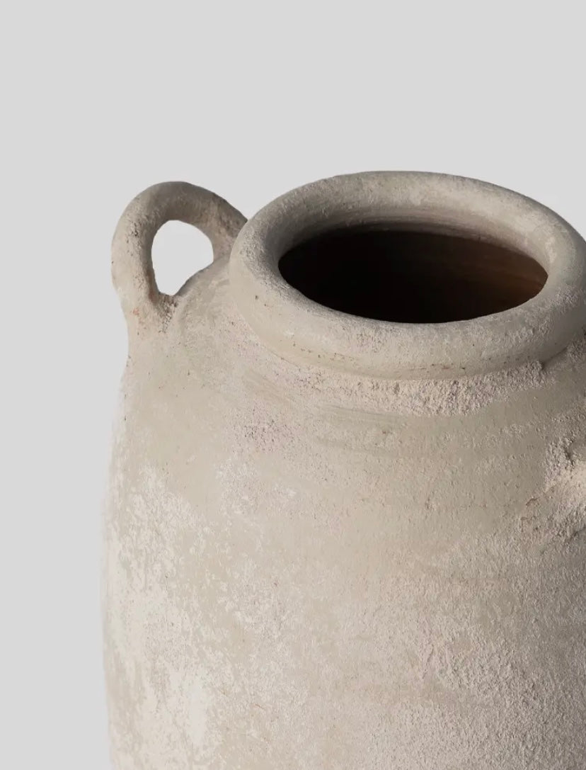 Mira Clay Vase closeup - Handmade in Mexico