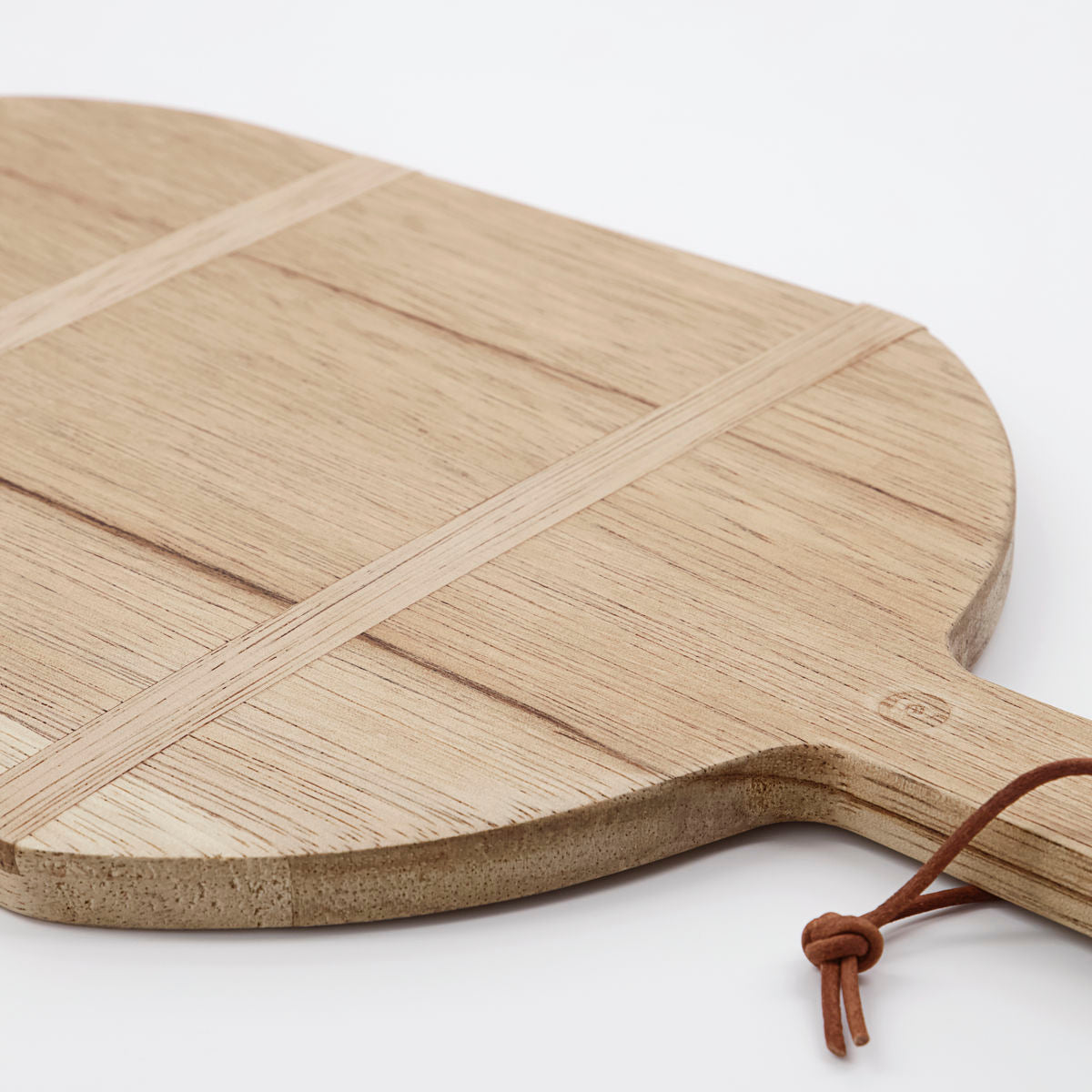 WALNUT SERVING BOARD