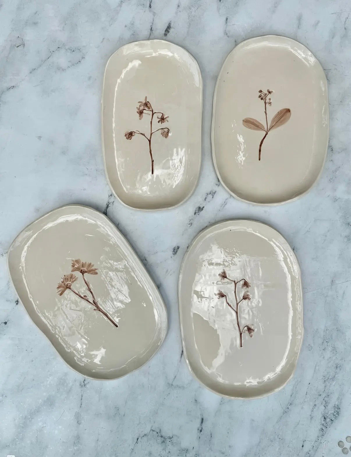 HAND-PAINTED WILDFLOWER TRAY