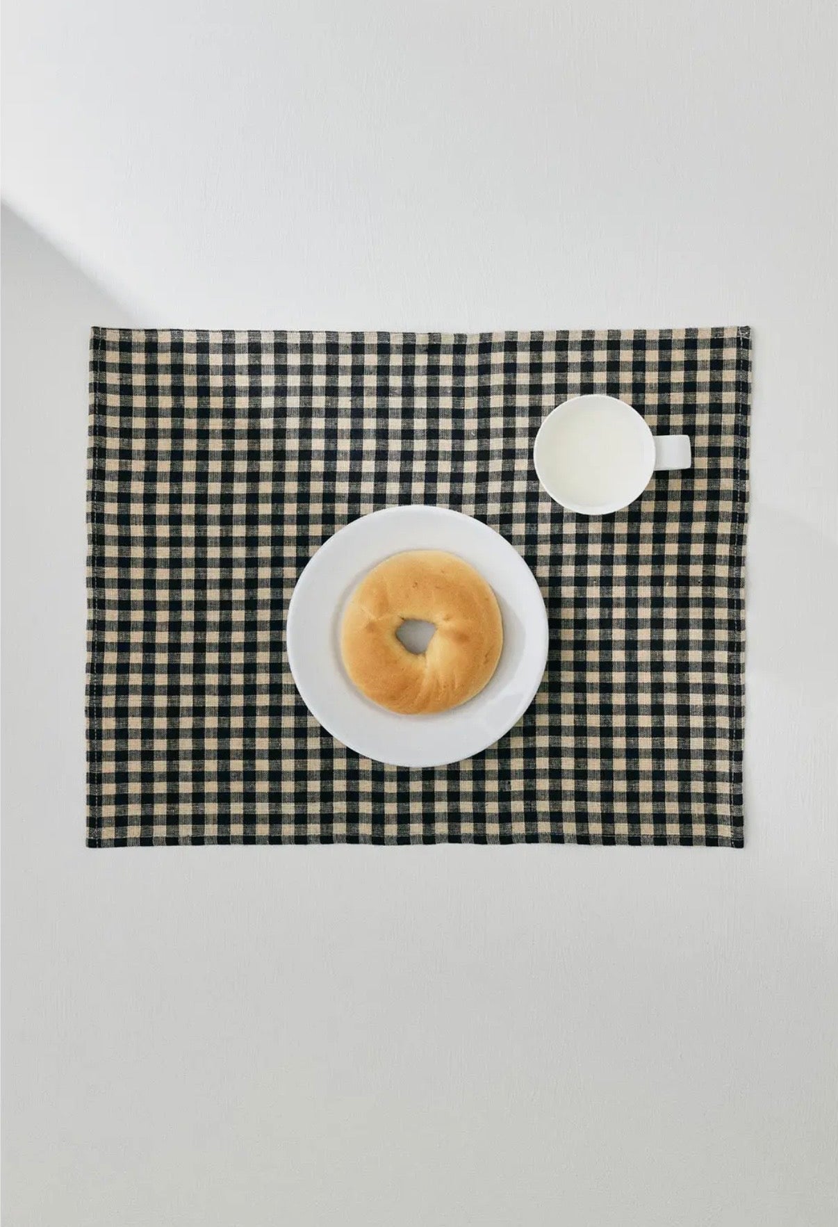 FINLEY PLACEMAT