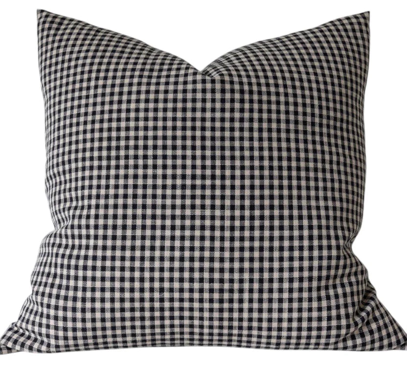 FIELDING PILLOW COVER