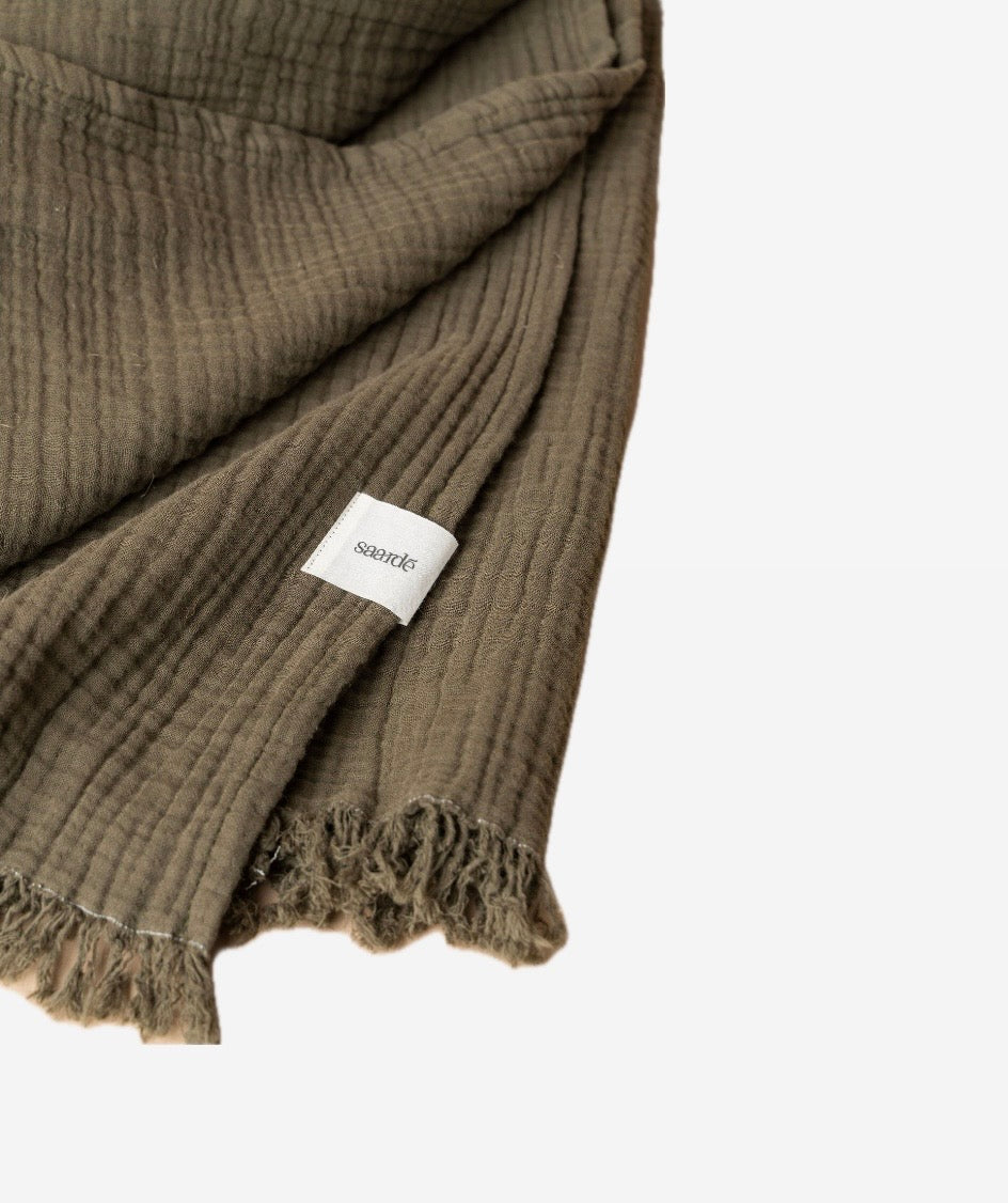 ENES THROW BLANKET Olive