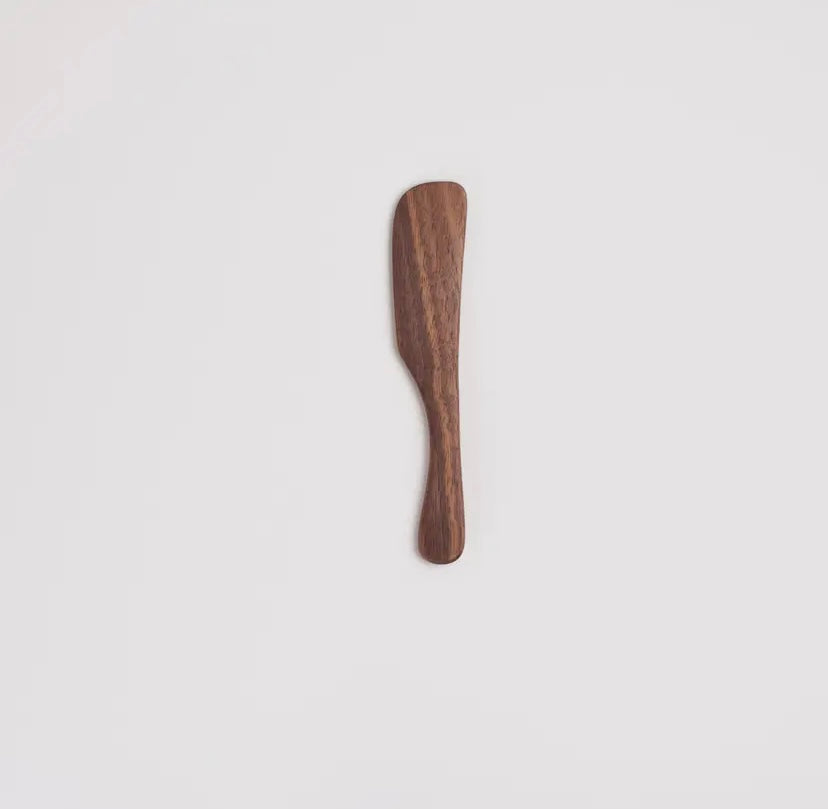 WALNUT SPREADER