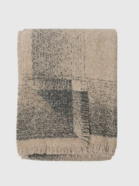 WHITEHORSE THROW BLANKET