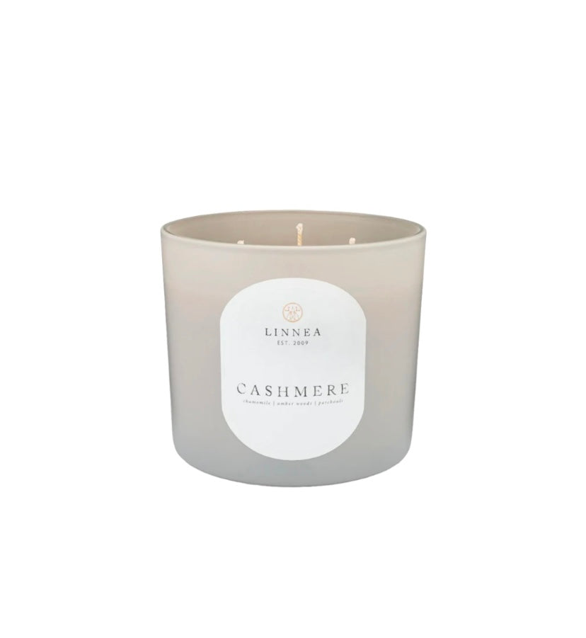 Cashmere Grande Candle - Amber & Chamomile