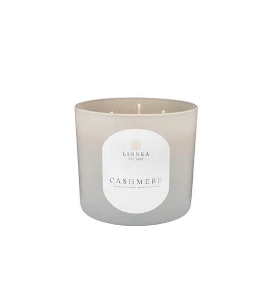 Cashmere Grande Candle - Amber & Chamomile