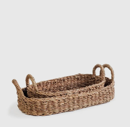 Stackable bread baskets in 2 sizes.