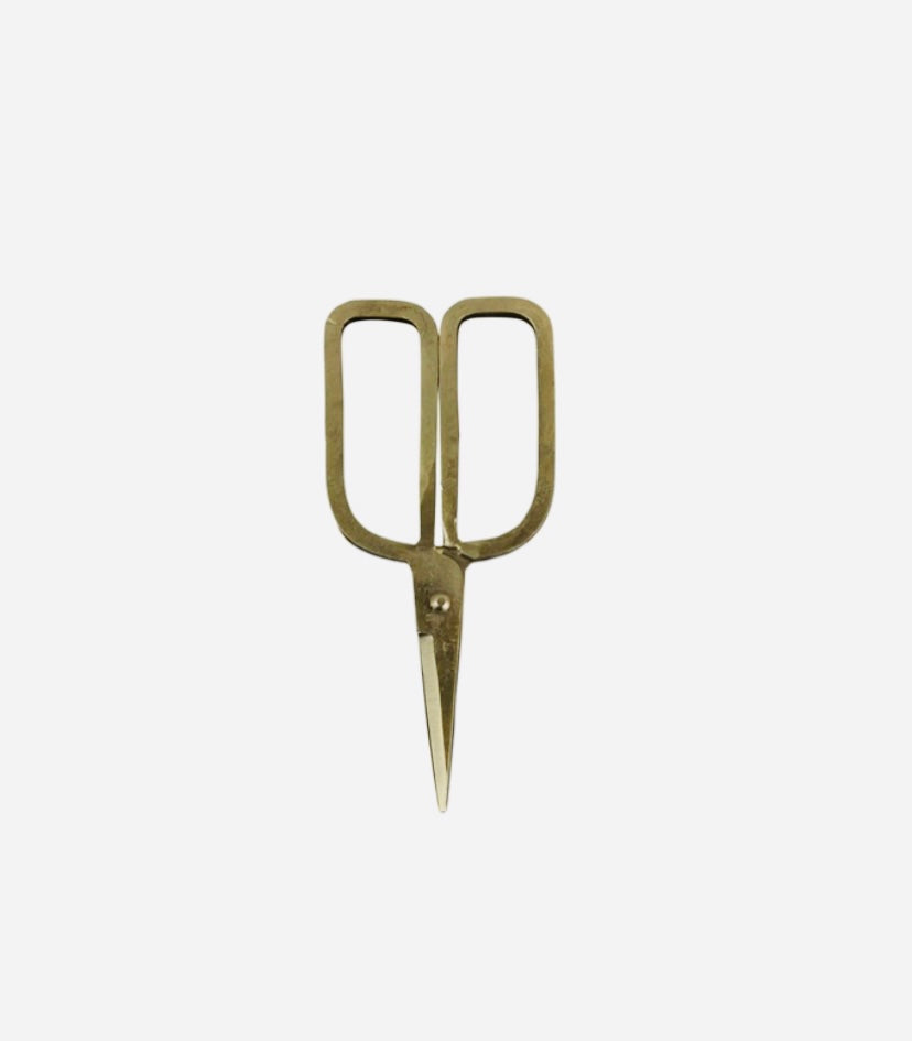 SQUARED BRASS SCISSORS